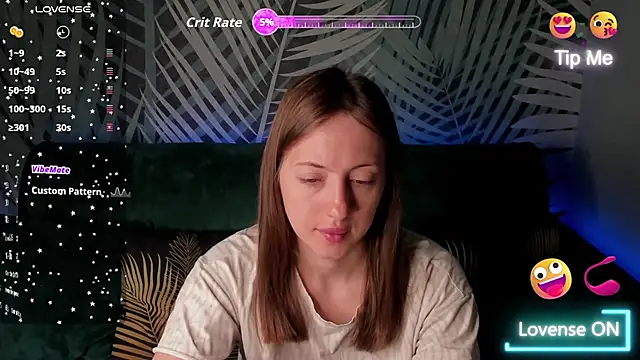 Snapshot of ChristyCrayme chatting on 05-28-26, 10:04 ChristyCrayme online show from 05-28-26, 10:04