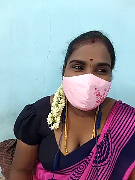 Snapshot of Tamil_riyalini12 chatting on 04-19-26, 06:14 Tamil riyalini12 online show from 04-19-26, 06:14