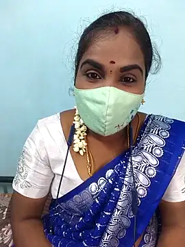 Snapshot of Tamil_riyalini12 chatting on 05-03-26, 12:31 Tamil riyalini12 online show from 05-03-26, 12:31