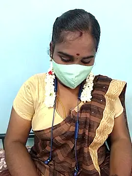Snapshot of Tamil_riyalini12 chatting on 05-21-26, 12:35 Tamil riyalini12 online show from 05-21-26, 12:35