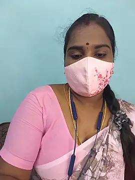 Snapshot of Tamil_riyalini12 chatting on 05-14-26, 06:38 Tamil riyalini12 online show from 05-14-26, 06:38