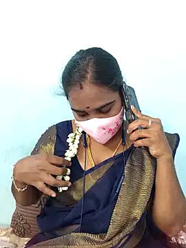 Snapshot of Tamil_riyalini12 chatting on 04-25-26, 05:10 Tamil riyalini12 online show from 04-25-26, 05:10