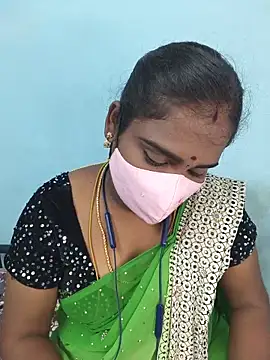 Snapshot of Tamil_riyalini12 chatting on 05-15-26, 06:44 Tamil riyalini12 online show from 05-15-26, 06:44