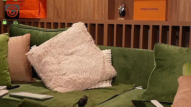 LunaBex online show from 03-13-26, 07:19