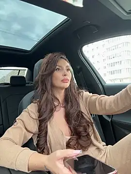 LunaBex online show from 11-26-25, 08:47