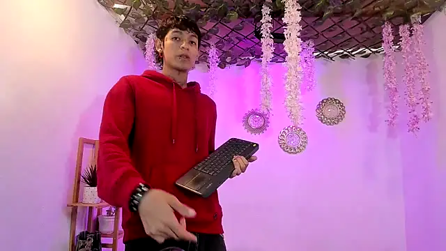 Bastian boyshot77 online show from 03-09-26, 10:02