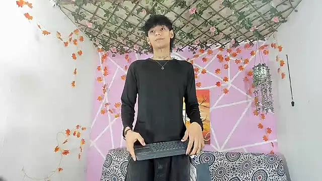 Bastian boyshot77 online show from 12-16-25, 01:48