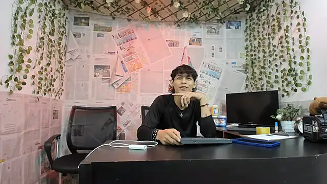 Bastian boyshot77 online show from 06-30-26, 01:11