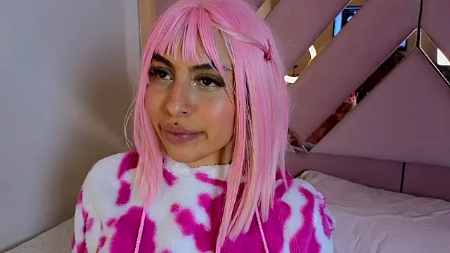 Snapshot of miss_ada_ chatting on 10-16-25, 11:13 miss ada  online show from 10-16-25, 11:13