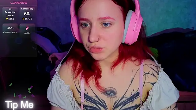 Mini Lady1 online show from 06-25-26, 04:45