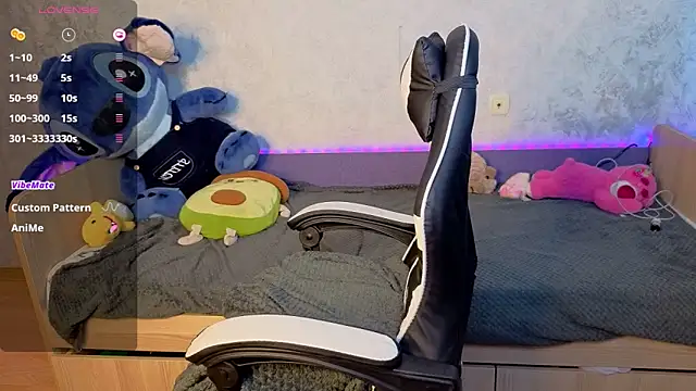 Mini Lady1 online show from 11-20-25, 07:31