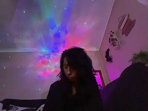 Snapshot of DarkAngelz1 chatting on 06-12-26, 11:13 DarkAngelz1 online show from 06-12-26, 11:13