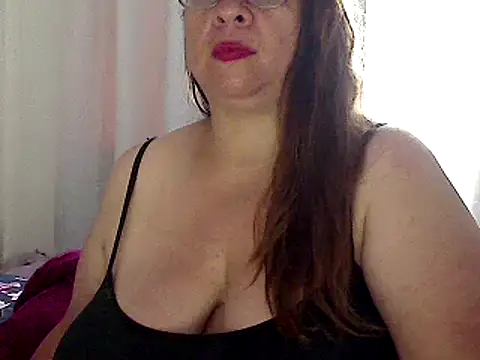 Snapshot of luciana69hot chatting on 03-20-25, 04:53 luciana69hot online show from 03-20-25, 04:53