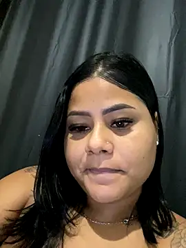 Snapshot of tigresa865 chatting on 10-13-25, 08:38 tigresa865 online show from 10-13-25, 08:38
