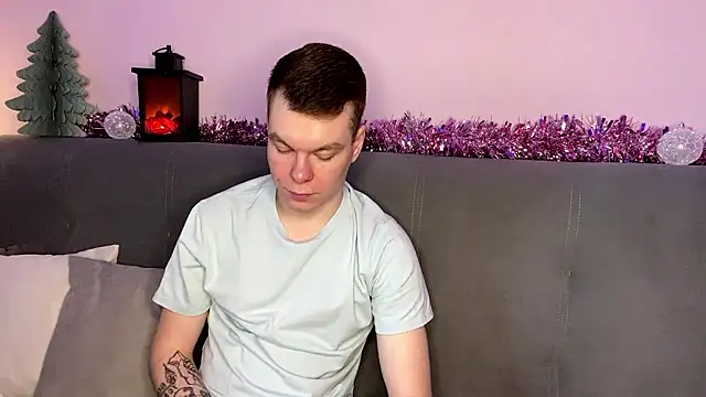 julielourens online show from 01-07-26, 08:08