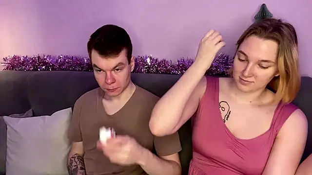 julielourens online show from 12-05-25, 08:02