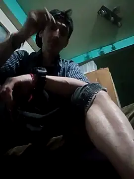 Raspinxx online show from 12-15-25, 05:46