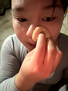 chenyu0308 online show from 11-01-25, 04:30