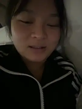 chenyu0308 online show from 10-29-25, 12:59