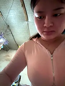 chenyu0308 online show from 11-19-25, 04:45