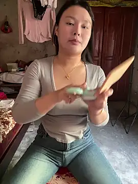 chenyu0308 online show from 03-13-26, 04:28