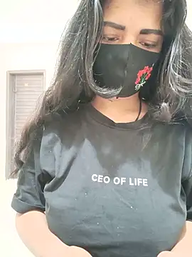 Snapshot of Nodi- chatting on 06-19-26, 01:55 Nodi- online show from 06-19-26, 01:55