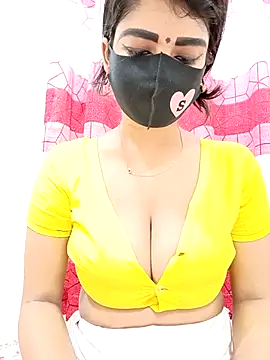Snapshot of Nodi- chatting on 04-17-26, 07:28 Nodi- online show from 04-17-26, 07:28