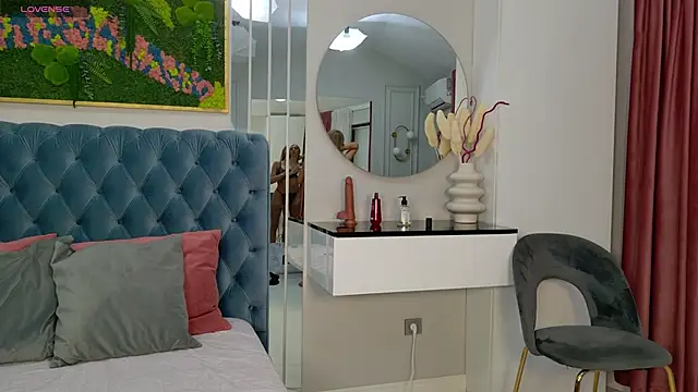 SiennaPierce online show from 01-19-26, 05:22