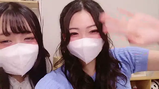 Snapshot of SUI-Strong chatting on 09-29-25, 12:22 SUI-Strong online show from 09-29-25, 12:22