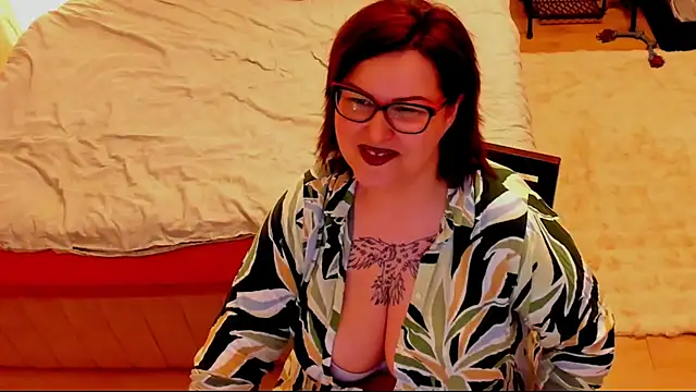 Squirt Kimm online show from 04-05-26, 07:53