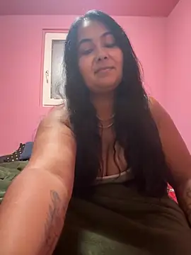 Snapshot of Melissa10 chatting on 09-24-25, 11:32 Melissa10 online show from 09-24-25, 11:32
