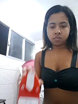 Snapshot of baixinha666 chatting on 10-31-25, 12:51 baixinha666 online show from 10-31-25, 12:51