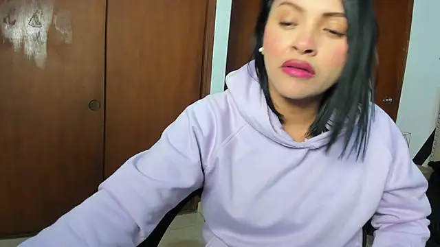 VeronicaBrun online show from 09-09-25, 10:08