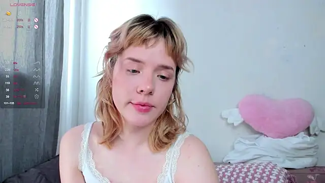 CuteAsFuck  online show from 04-22-26, 10:44