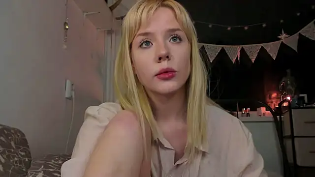  CuteAsFuck  online show from 11-21-25, 02:27