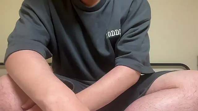 Yuta20002 online show from 12-15-25, 09:04