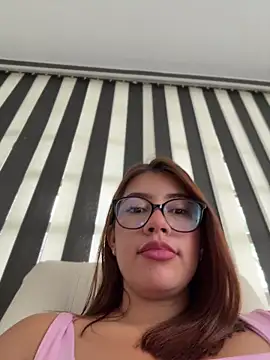 sara calderon online show from 04-15-26, 01:37