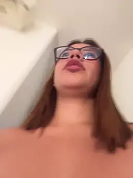 sara calderon online show from 02-10-26, 01:21