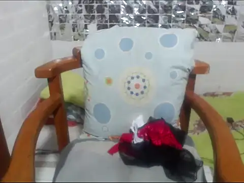 rose-crystal online show from 01-15-26, 11:52