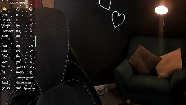 Ash Hasmy online show from 11-22-25, 12:15