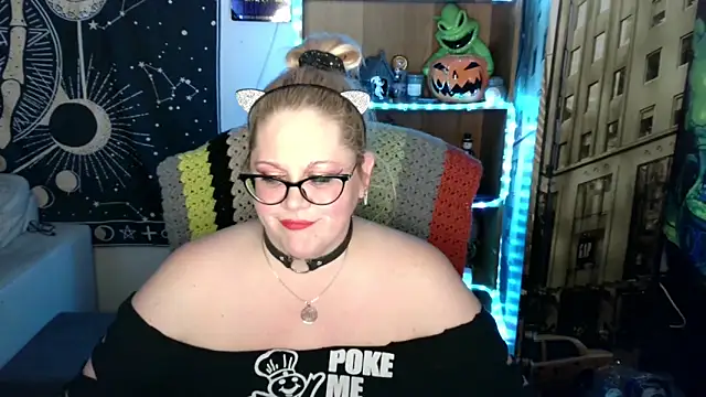 Kinky Witch online show from 05-01-26, 01:32