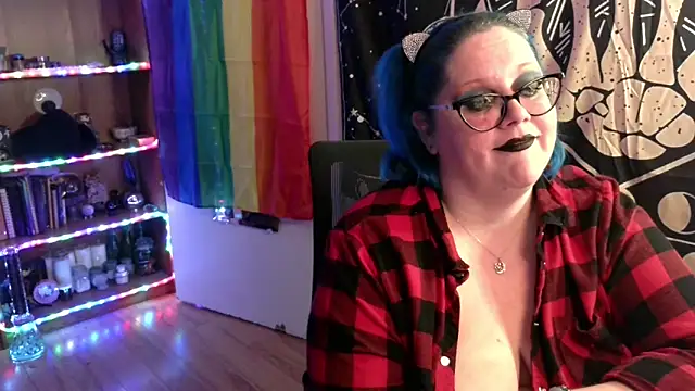 Kinky Witch online show from 11-13-25, 04:49