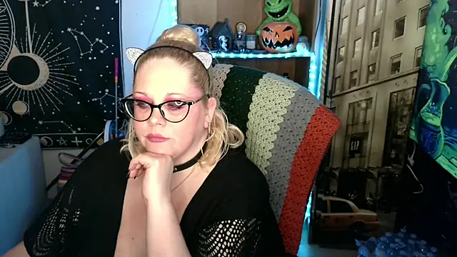 Kinky Witch online show from 04-26-26, 04:26