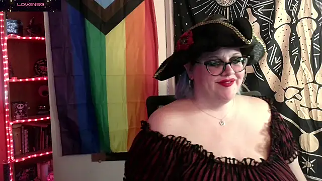 Kinky Witch online show from 10-31-25, 05:20
