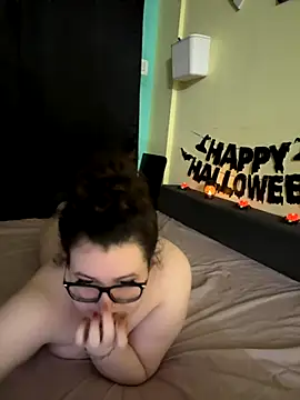 HaleyAyush online show from 10-26-25, 05:24