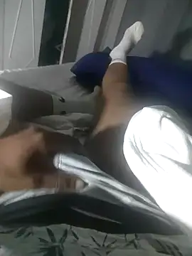 kulliguy online show from 10-23-25, 07:12