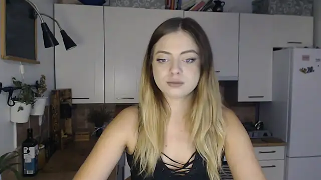 BuffyxLUST online show from 11-10-25, 08:52