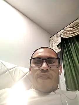 DOBLEWYOSK69G online show from 02-28-26, 11:26