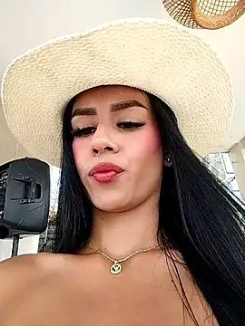 Juliana Xander online show from 09-17-25, 02:41