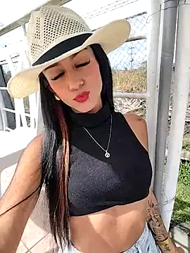 Juliana Xander online show from 11-25-25, 02:50